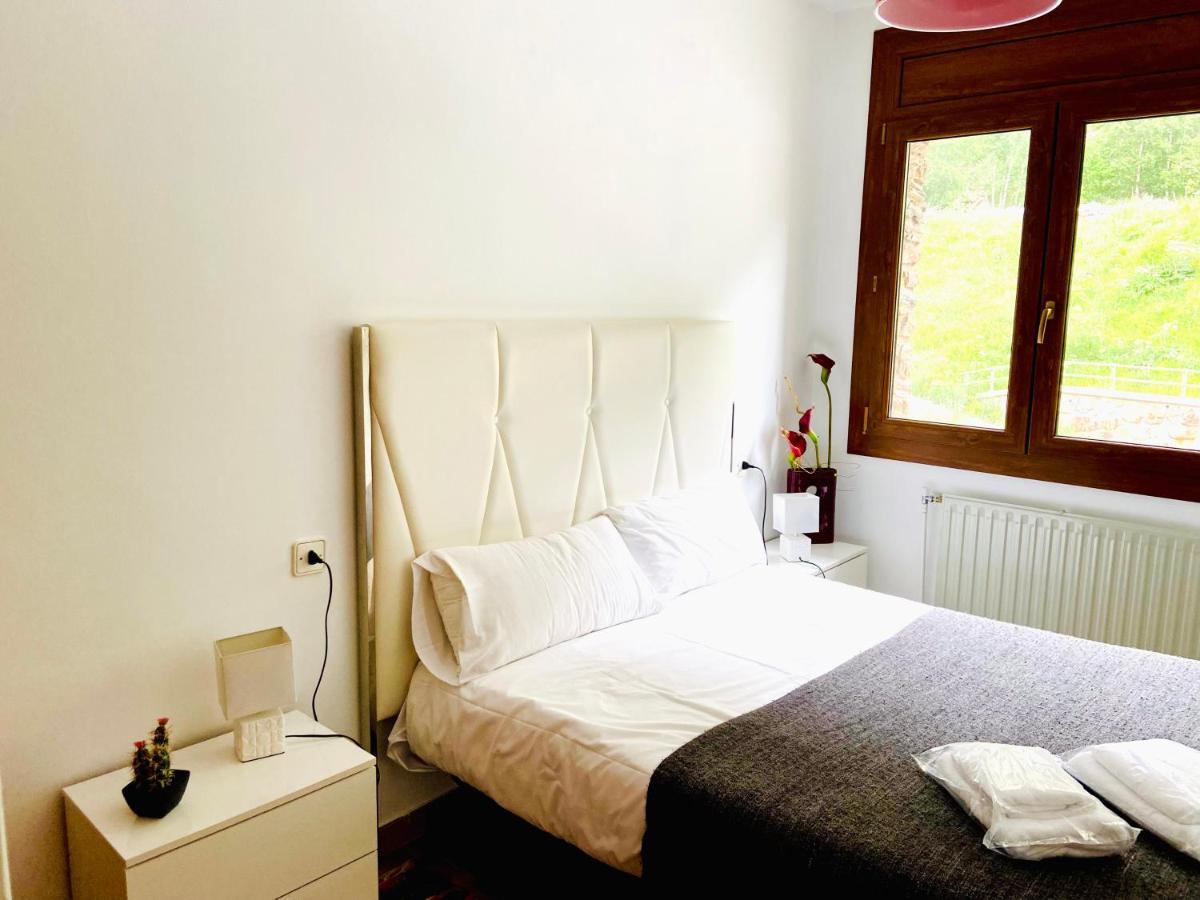 סולדאו Apartamentos Valle De Incles Mikka 3000 מראה חיצוני תמונה